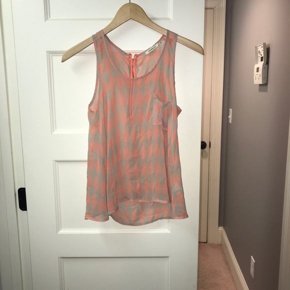 Chiffon tank top - Picture 1 of 2